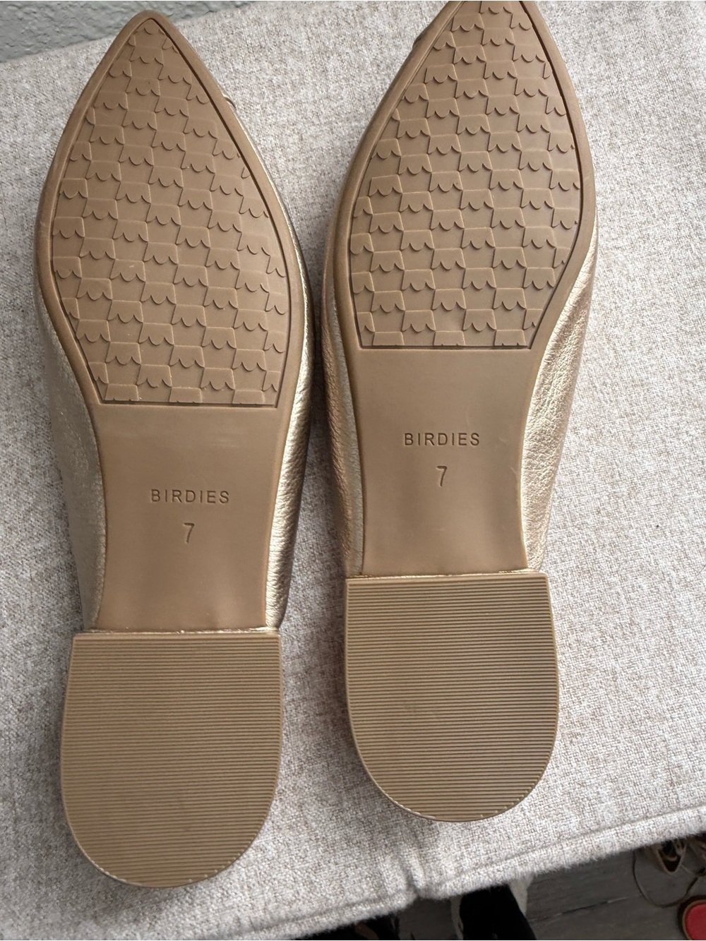Birdies Gold Leather Pointed Toe Mule Flats Size 7 - Picture 4 of 7